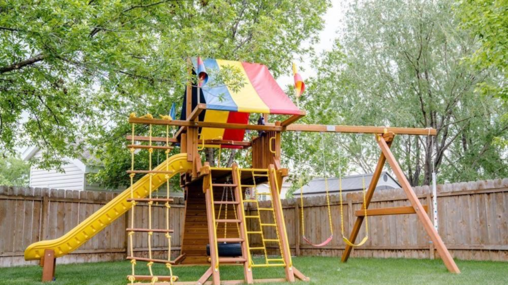 مرجيحة ألعاب متعددة الأنشطة للأطفال في Riyadh بجودة عالية وتصميم آمن