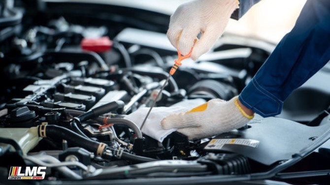 Car Battery Replacement: Common Problems and Solutions
