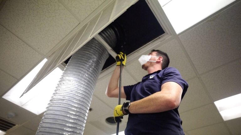 air-duct-cleaning-7 (2)