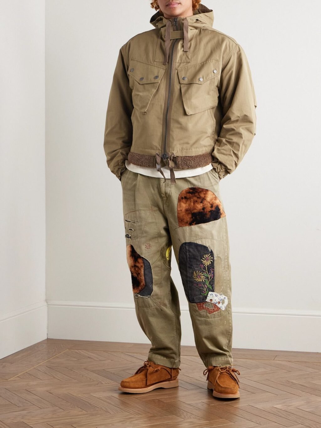 FrizmWorks Wearing Look