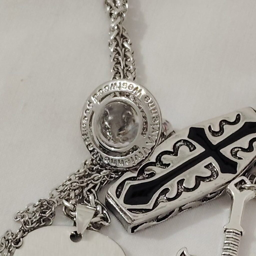 vivienne westwood necklace