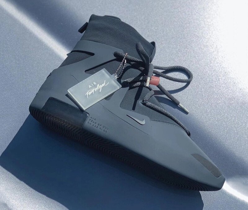 Custom shoe tags