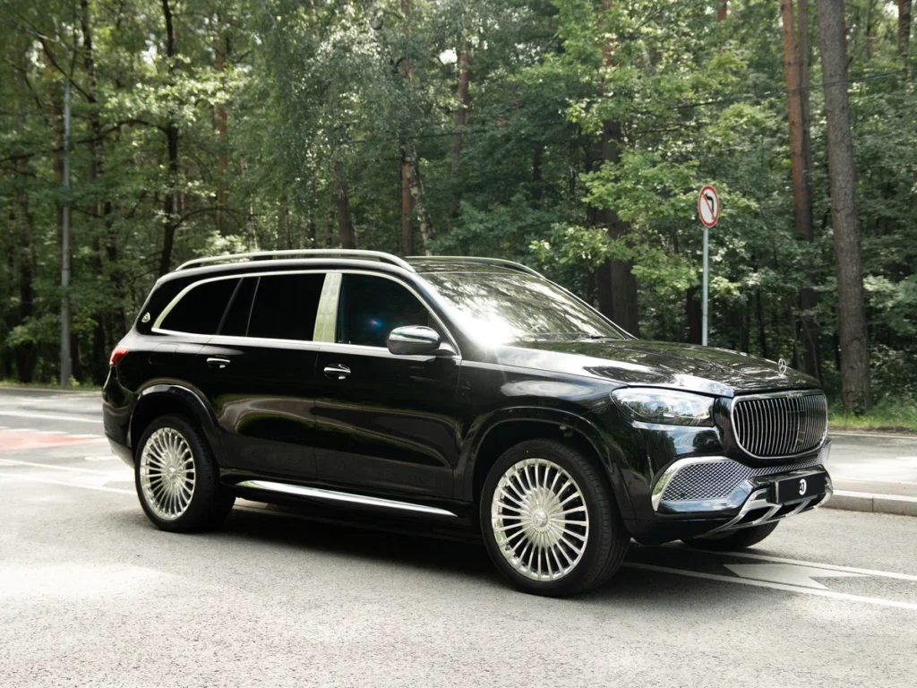 Rental Maybach GLS600