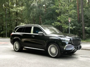 Rental Maybach GLS600