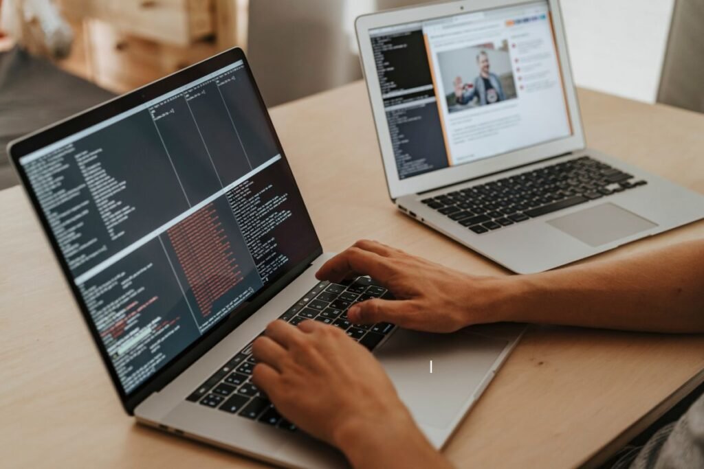 How Zoho CRM Helps Businesses Improve Customer Relationship Management